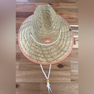 Hemlock straw hat